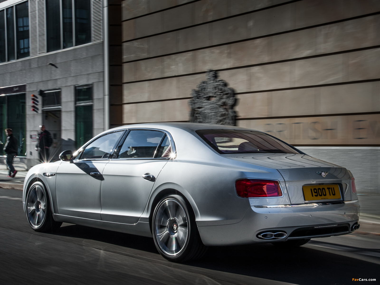 Bentley Flying Spur V8 2014 photos (1600 x 1200)