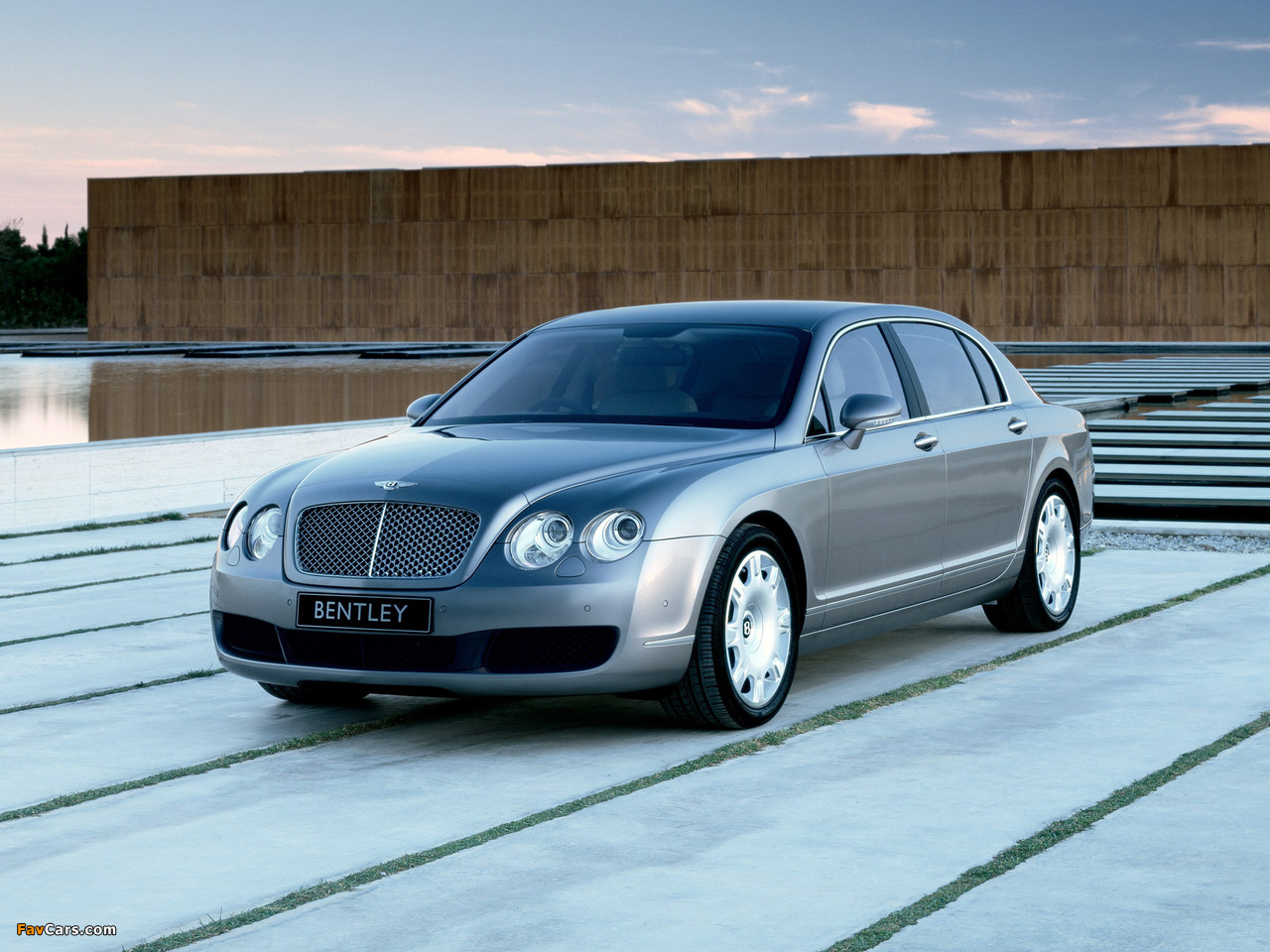 Bentley Continental Flying Spur 2005–08 wallpapers (1280 x 960)