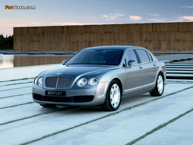 Bentley Continental Flying Spur 2005–08 wallpapers (640 x 480)