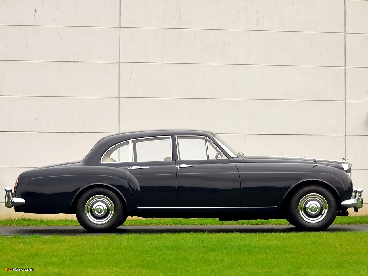 Images of Bentley S2 Continental Flying Spur by Mulliner 1959–62 (1280 x 960)