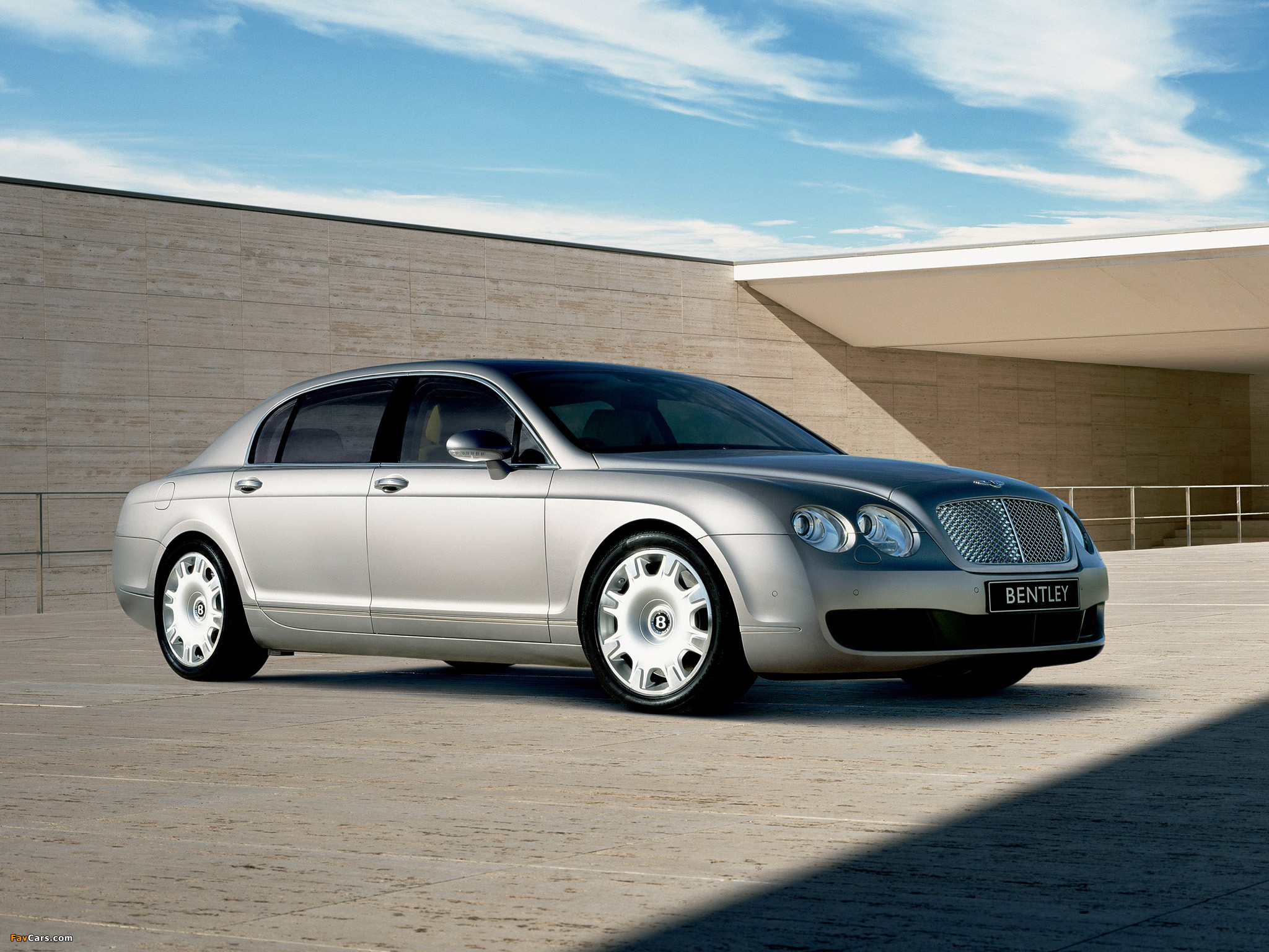 Photos of Bentley Continental Flying Spur 2005–08 (2048 x 1536)