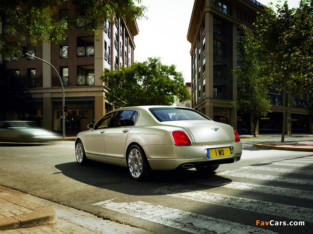 Photos of Bentley Continental Flying Spur 2008 (640 x 480)