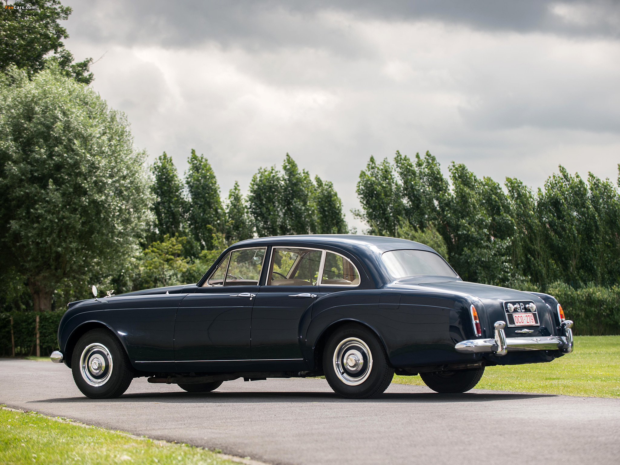 Bentley S2 Continental Flying Spur by Mulliner 1959–62 wallpapers (2048 x 1536)