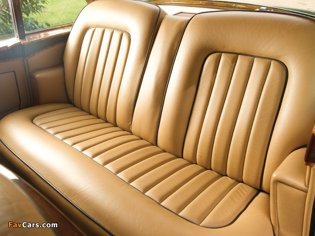 Bentley S2 Continental Flying Spur by Mulliner 1959–62 wallpapers (640 x 480)