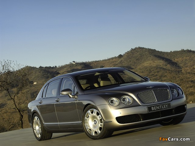 Bentley Continental Flying Spur 2005–08 wallpapers (640 x 480)