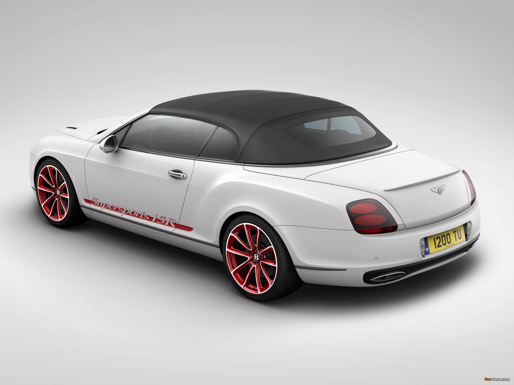 Bentley Continental Supersports ISR Mulliner Package Convertible 2011 pictures (2048 x 1536)