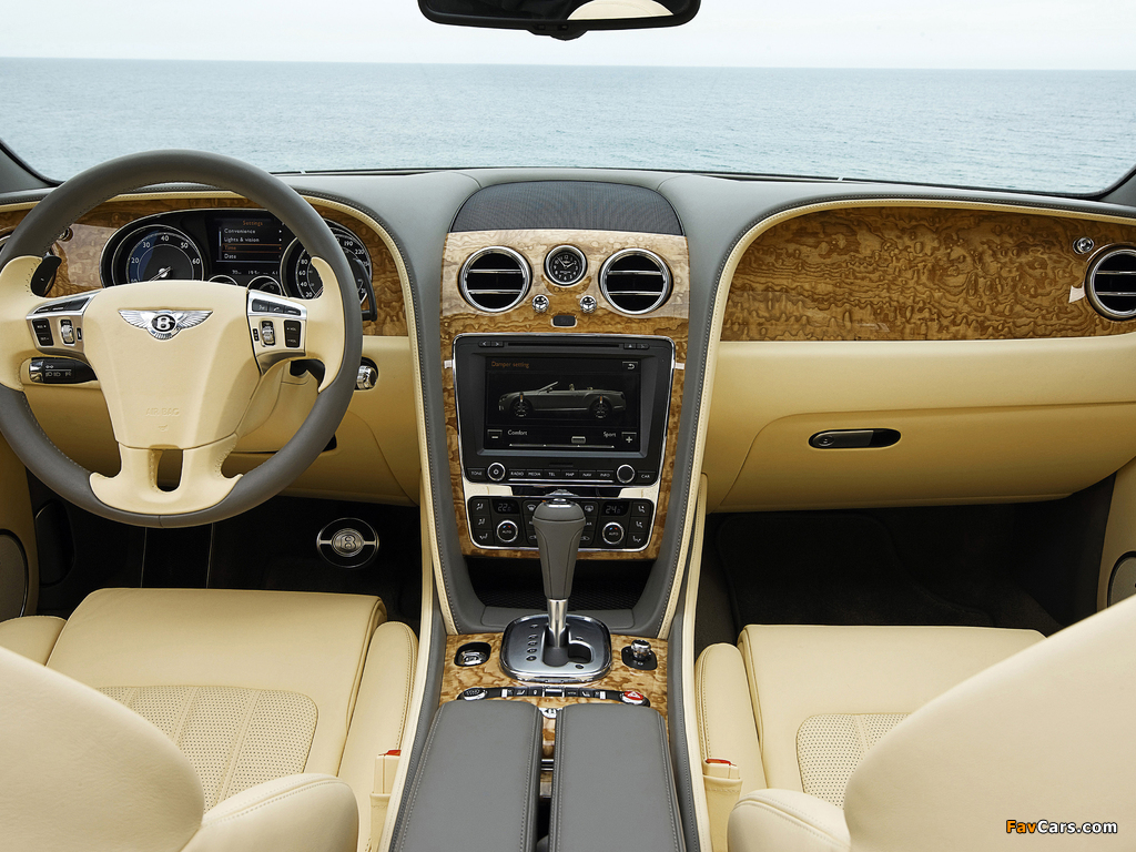 Bentley Continental GT Convertible 2011–15 wallpapers (1024 x 768)