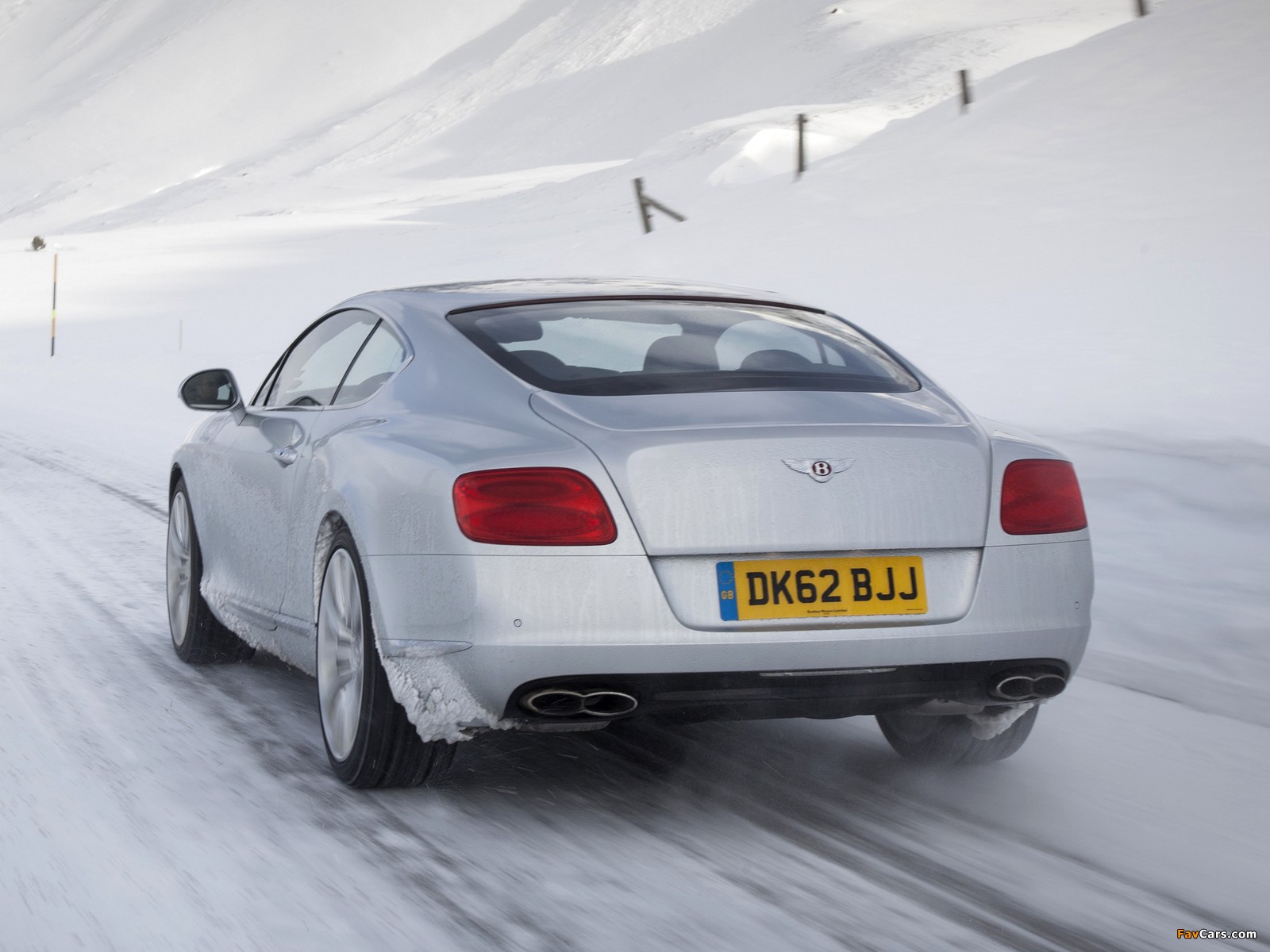 Bentley Continental GT V8 2012 photos (1600 x 1200)