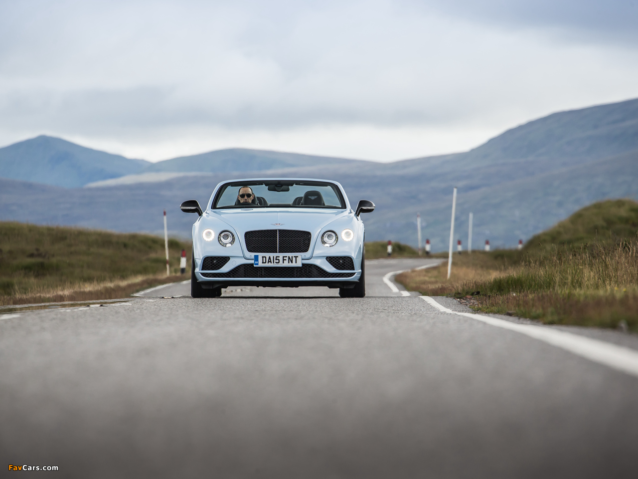 Bentley Continental GT V8 S Convertible UK-spec 2015 photos (1280 x 960)