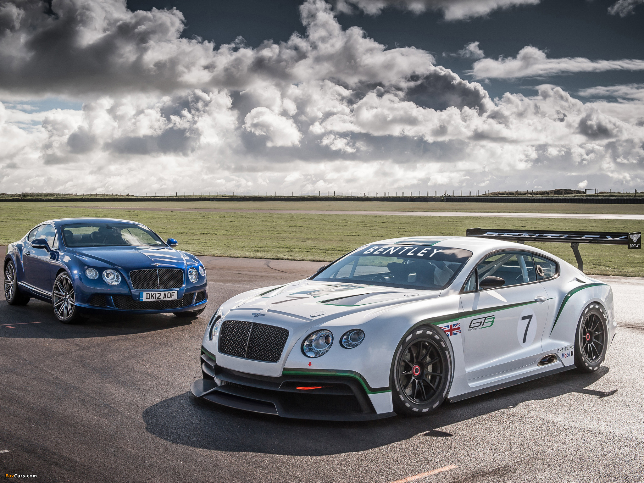 Images of Bentley Continental GT (2048 x 1536)