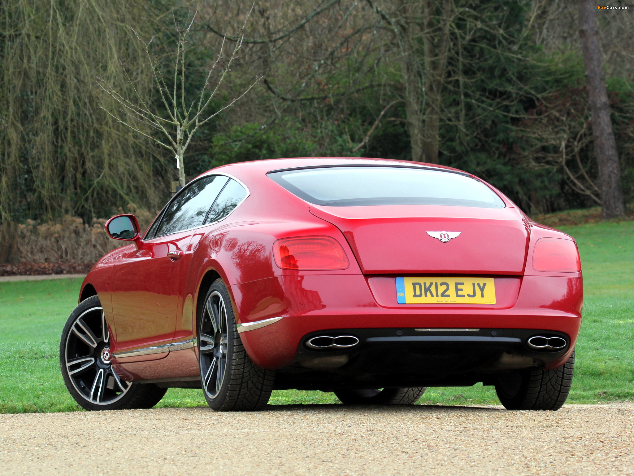 Images of Bentley Continental GT V8 2012 (2048 x 1536)
