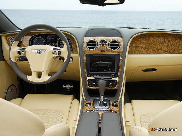 Photos of Bentley Continental GTC 2011 (640 x 480)