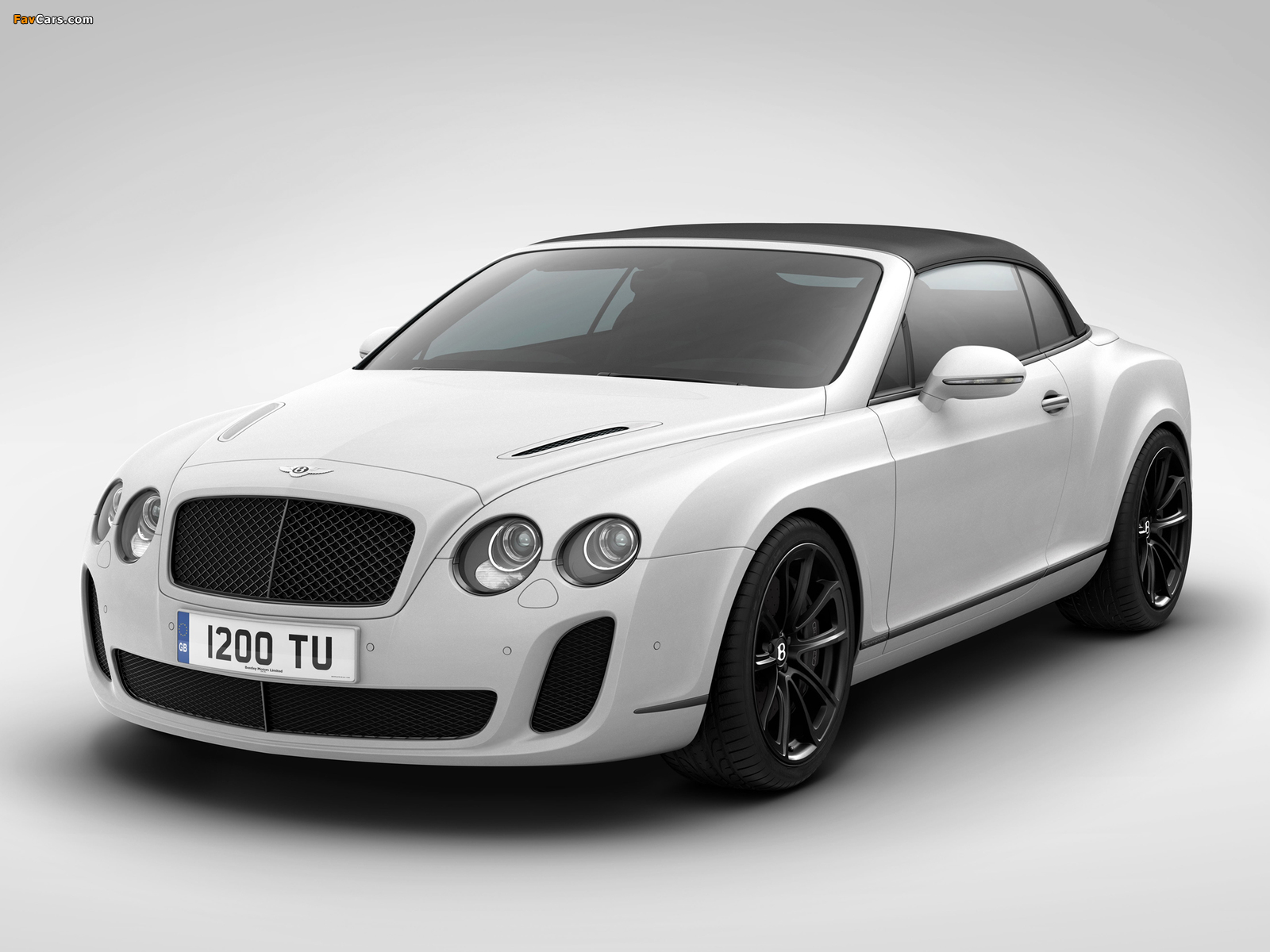 Photos of Bentley Continental Supersports ISR Convertible 2011 (1600 x 1200)