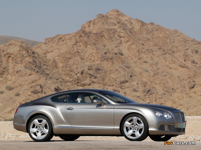 Photos of Bentley Continental GT 2011 (640 x 480)