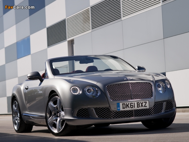 Photos of Bentley Continental GTC 2011 (640 x 480)