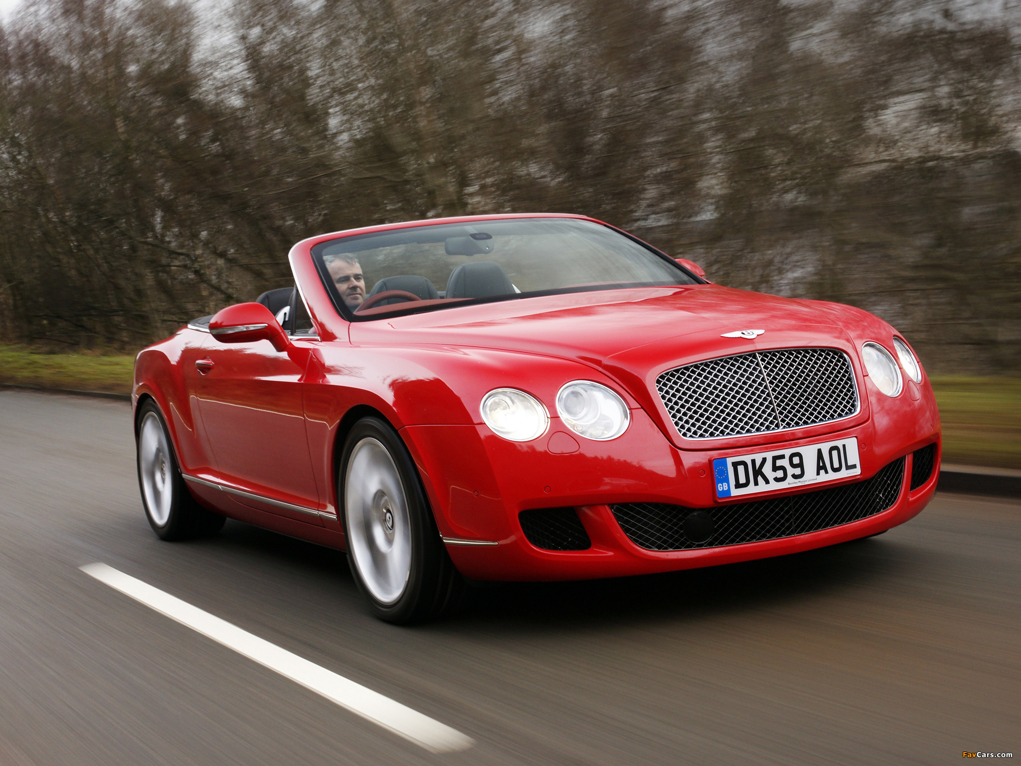 Pictures of Bentley Continental GTC 2009–11 (2048 x 1536)