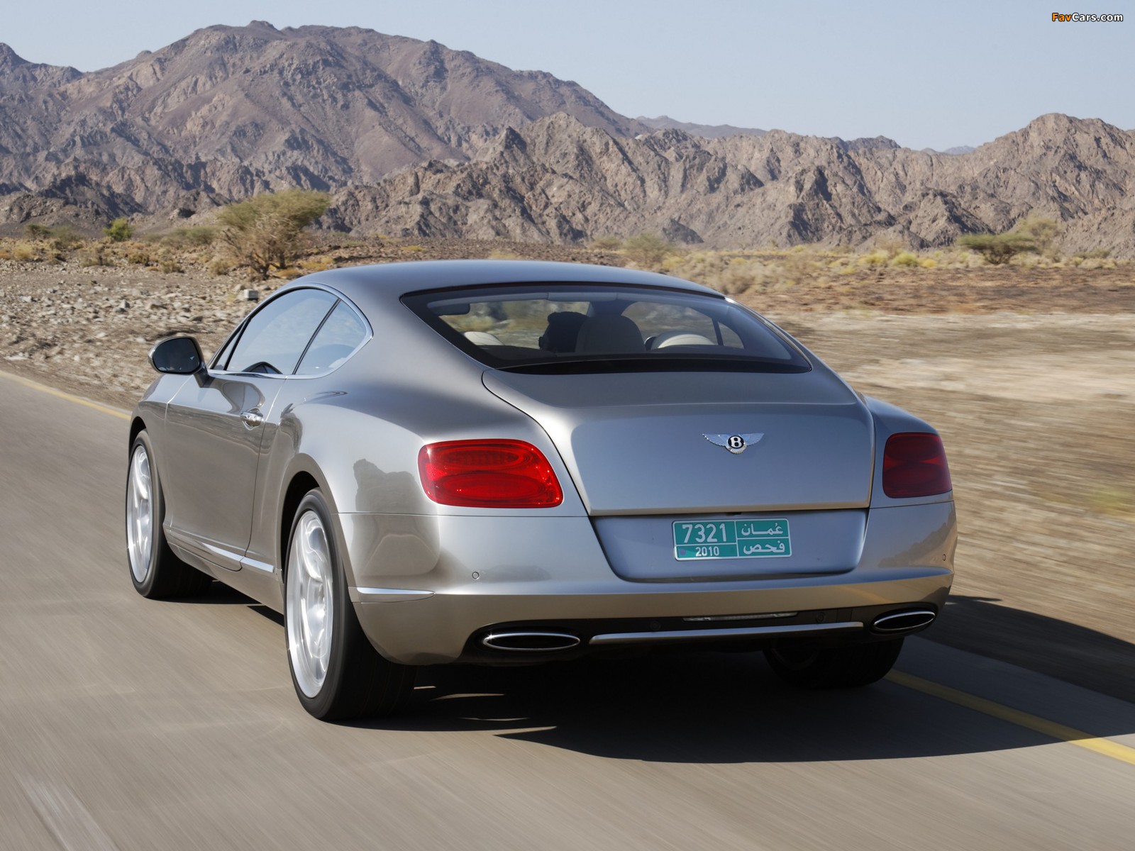 Pictures of Bentley Continental GT 2011 (1600 x 1200)