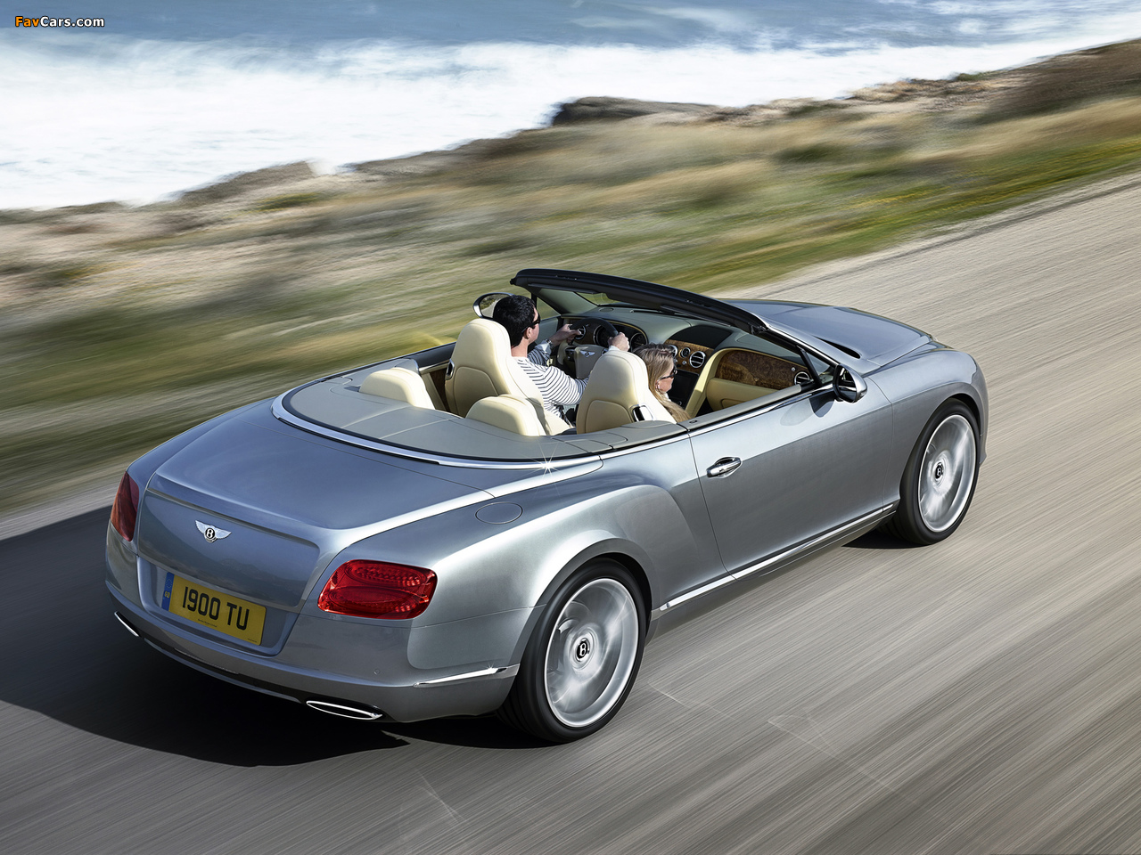 Pictures of Bentley Continental GTC 2011 (1280 x 960)