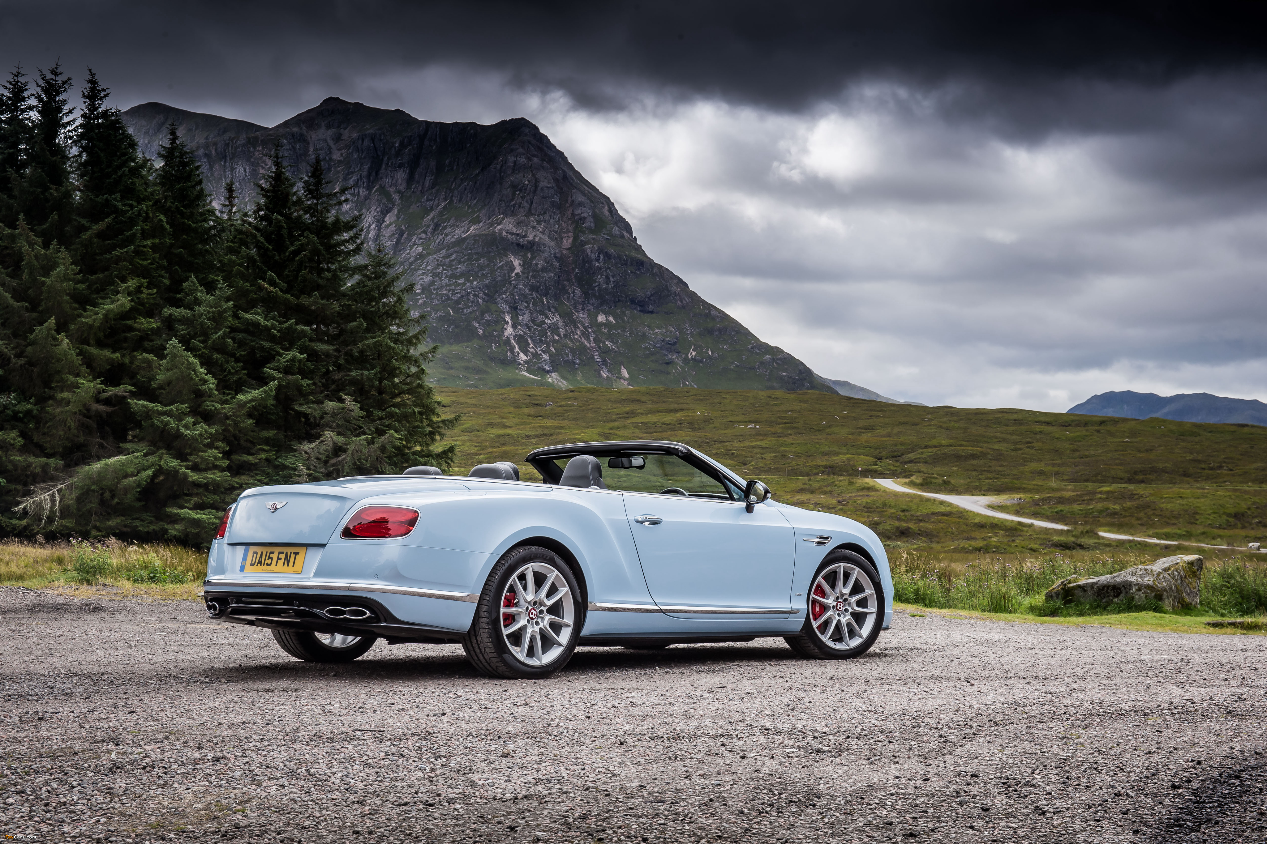 Pictures of Bentley Continental GT V8 S Convertible UK-spec 2015 (4096 x 2730)
