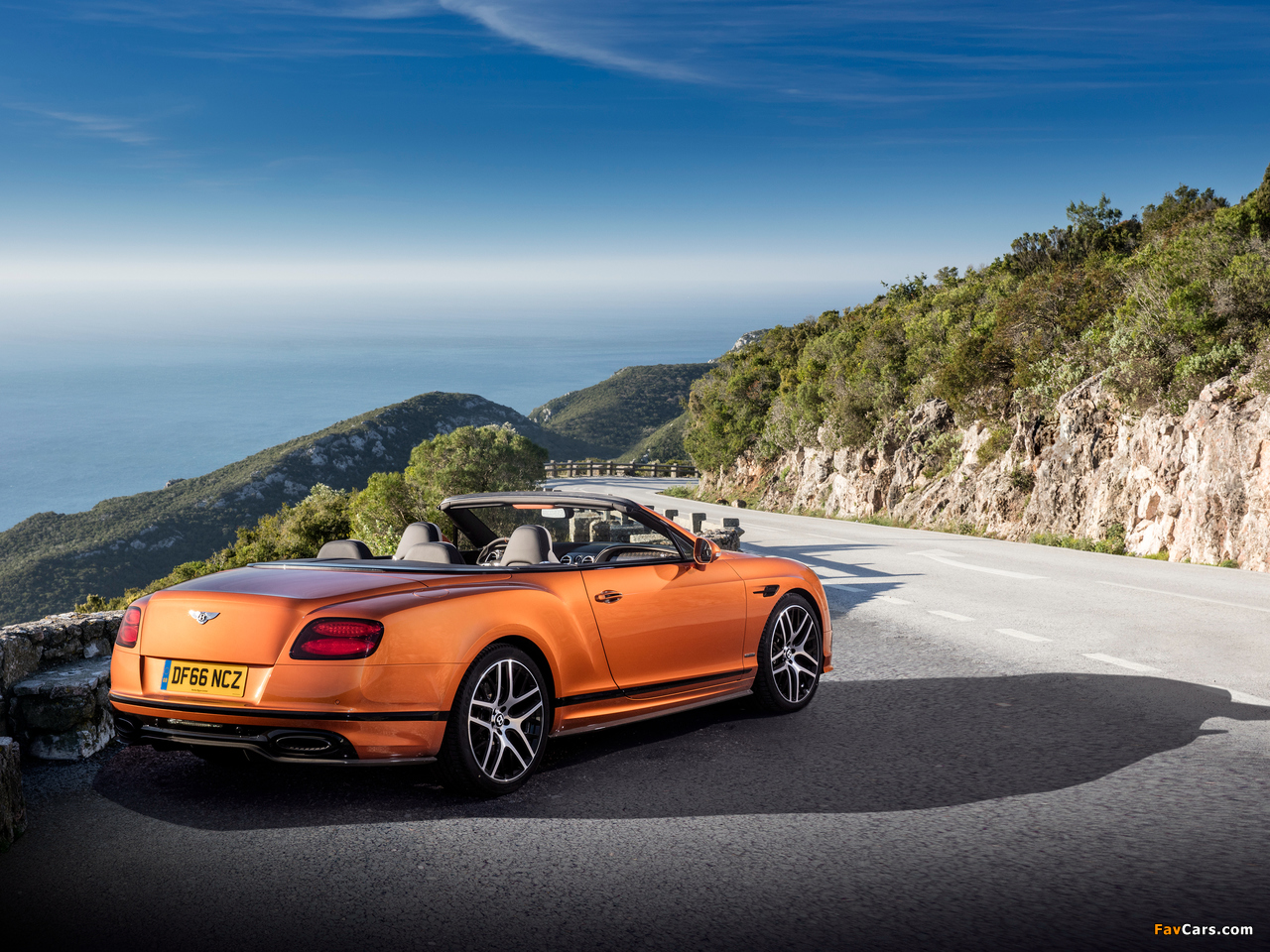 Pictures of Bentley Continental Supersports Convertible 2017 (1280 x 960)