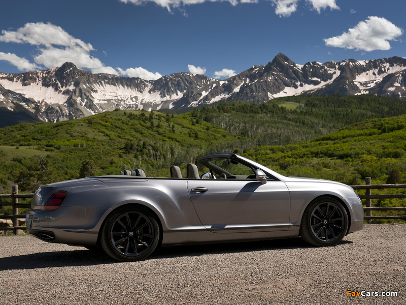 Bentley Continental Supersports Convertible 2010–11 wallpapers (800 x 600)