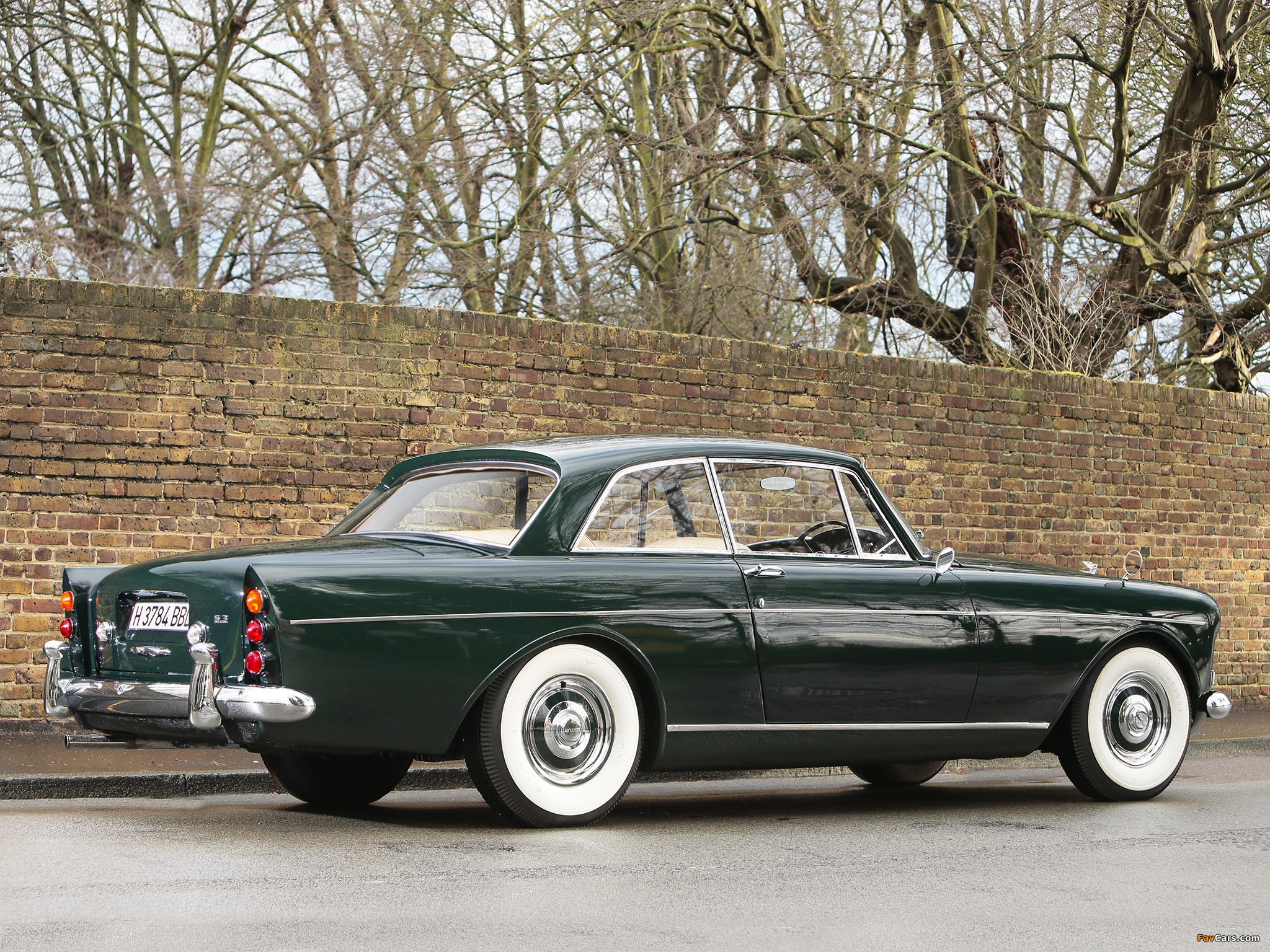 Bentley S3 Continental Coupe by Mulliner Park Ward UK-spec 1964–65 images (2048 x 1536)