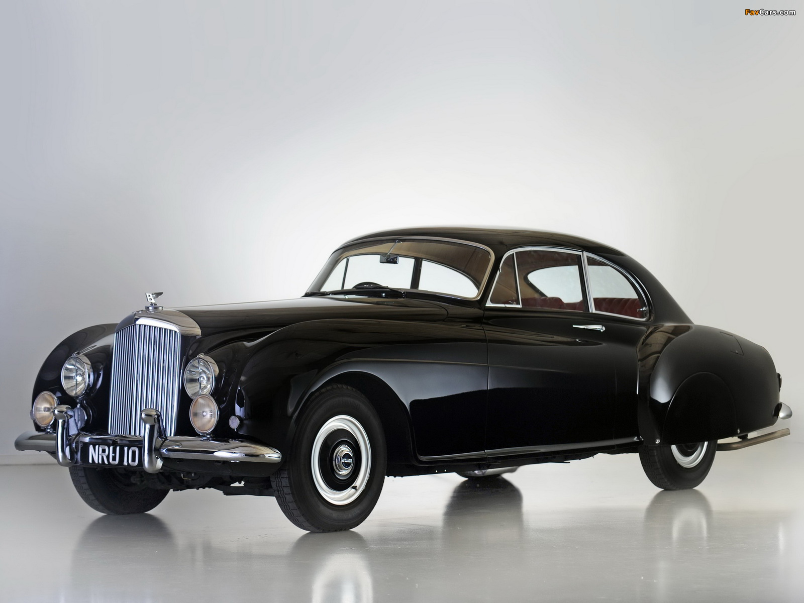 Images of Bentley R-Type Continental Sports Saloon by Mulliner 1952 (1600 x 1200)