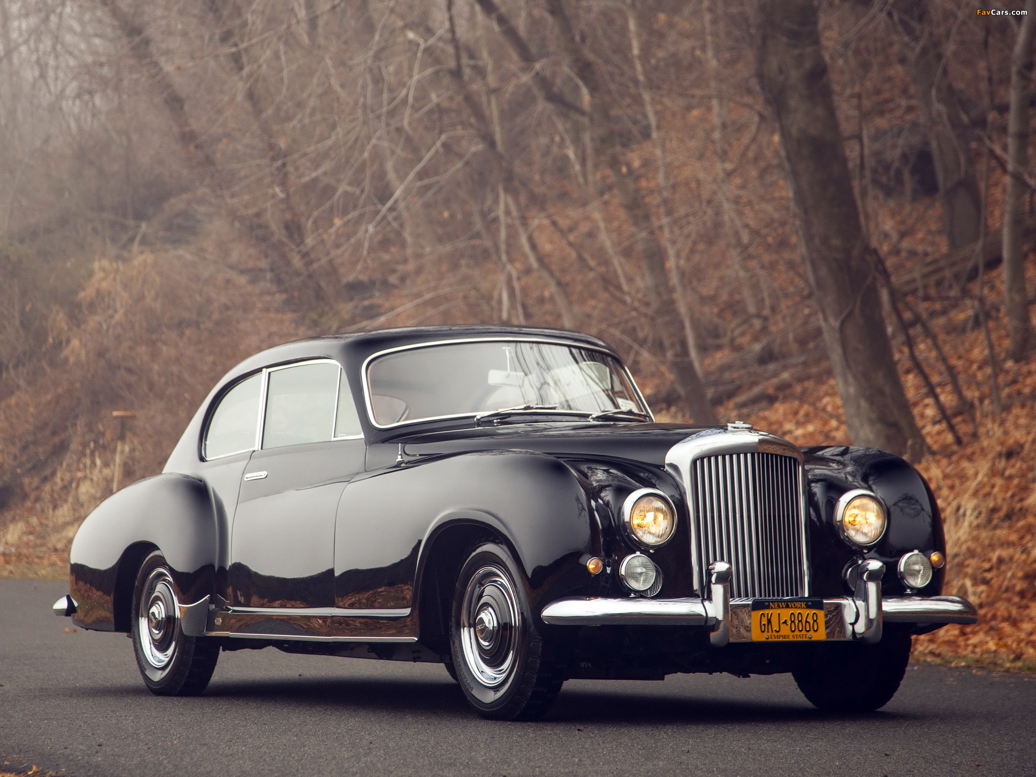 Images of Bentley R-Type Continental Fastback 1953–55 (2048 x 1536)