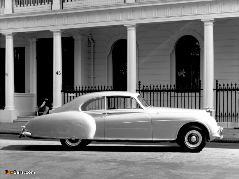 Images of Bentley R-Type Continental Fastback 1953–55 (800 x 600)