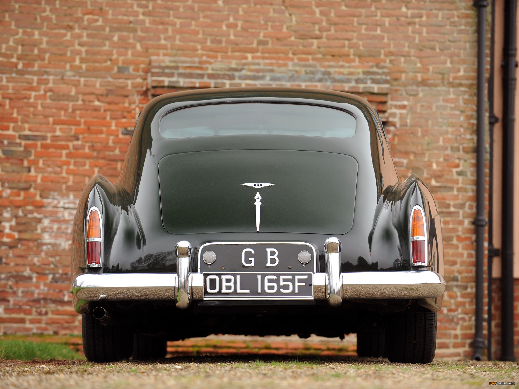 Images of Bentley S1 Continental Sports Saloon by Mulliner 1955–59 (2048 x 1536)