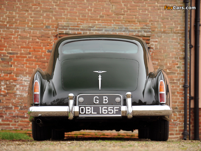 Images of Bentley S1 Continental Sports Saloon by Mulliner 1955–59 (640 x 480)
