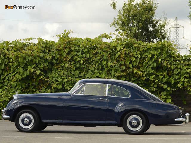 Photos of Bentley R-Type Continental Sports Saloon by Mulliner 1952 (640 x 480)