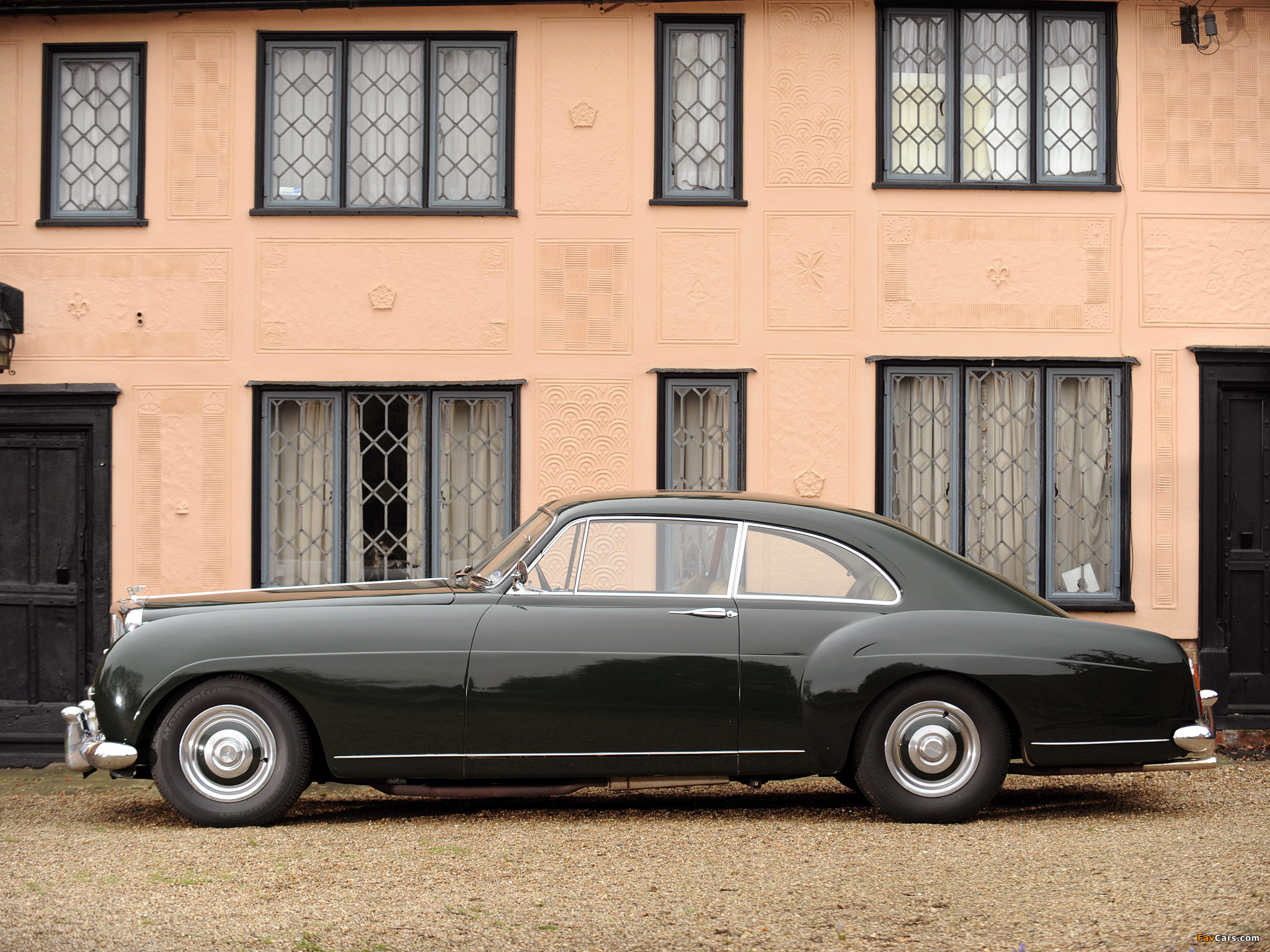 Photos of Bentley S1 Continental Sports Saloon by Mulliner 1955–59 (2048 x 1536)