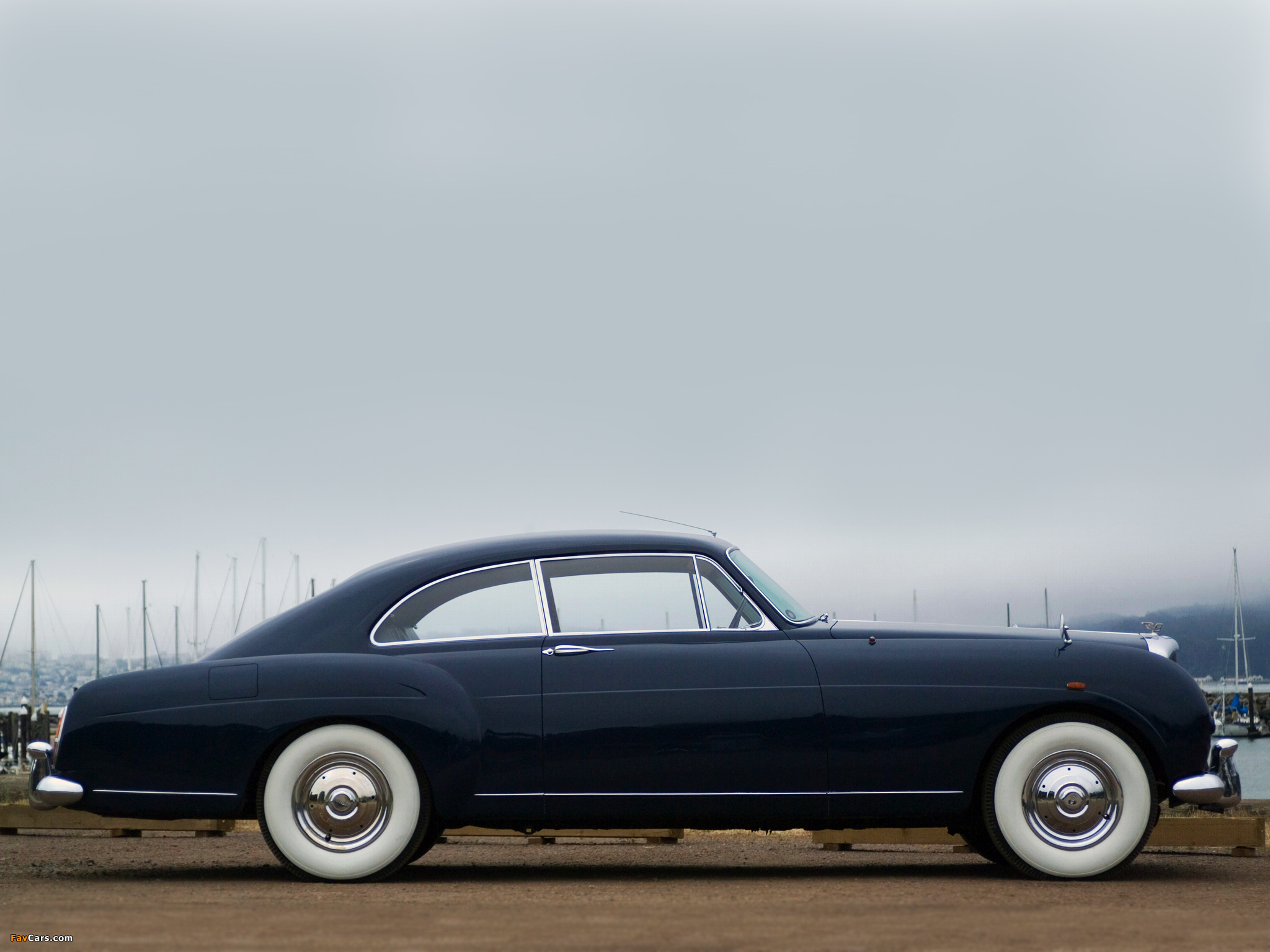 Photos of Bentley S1 Continental Sports Saloon by Mulliner 1955–59 (2048 x 1536)