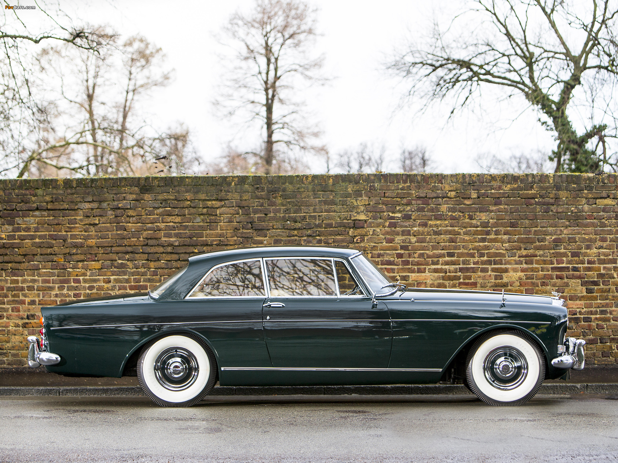 Bentley S3 Continental Coupe by Mulliner Park Ward UK-spec 1964–65 wallpapers (2048 x 1536)
