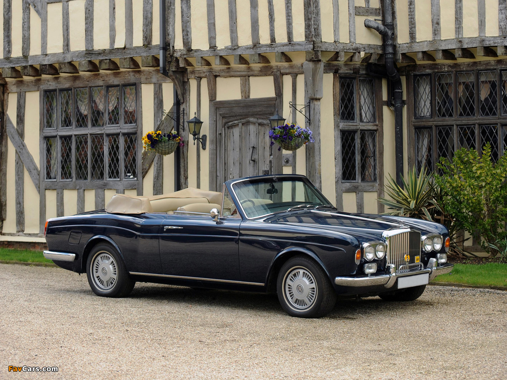 Photos of Bentley Corniche Convertible UK-spec (Series I) 1971–77 (1024 x 768)