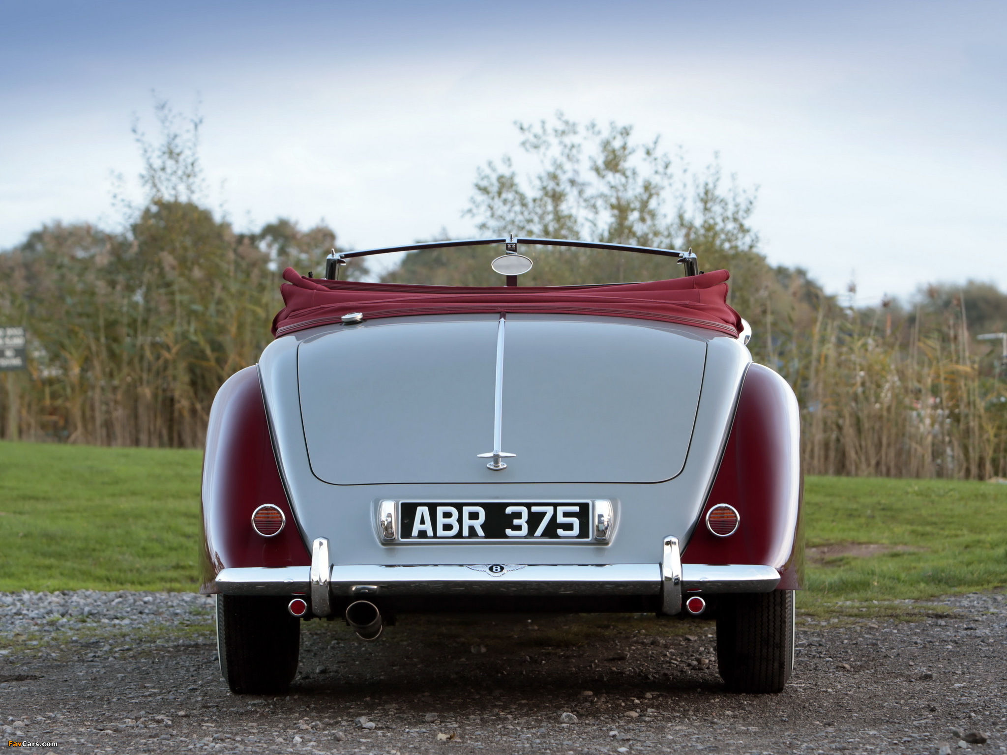 Images of Bentley Mark VI 6 ¾ Litre Drophead Coupe (B122DA) 1949 (2048 x 1536)