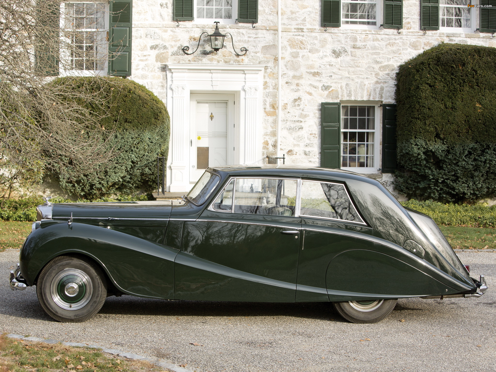 Photos of Bentley Mark VI 4 ½ Litre Coupé by Hooper & Co 1952 (2048 x 1536)
