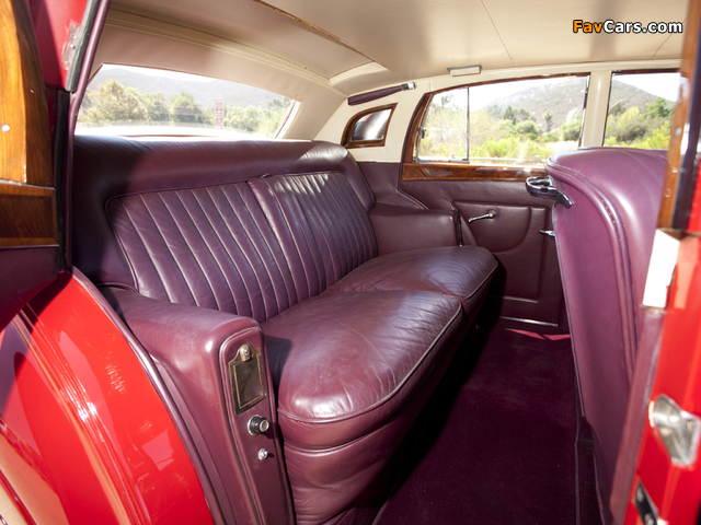 Pictures of Bentley Mark VI Saloon 1946–52 (640 x 480)