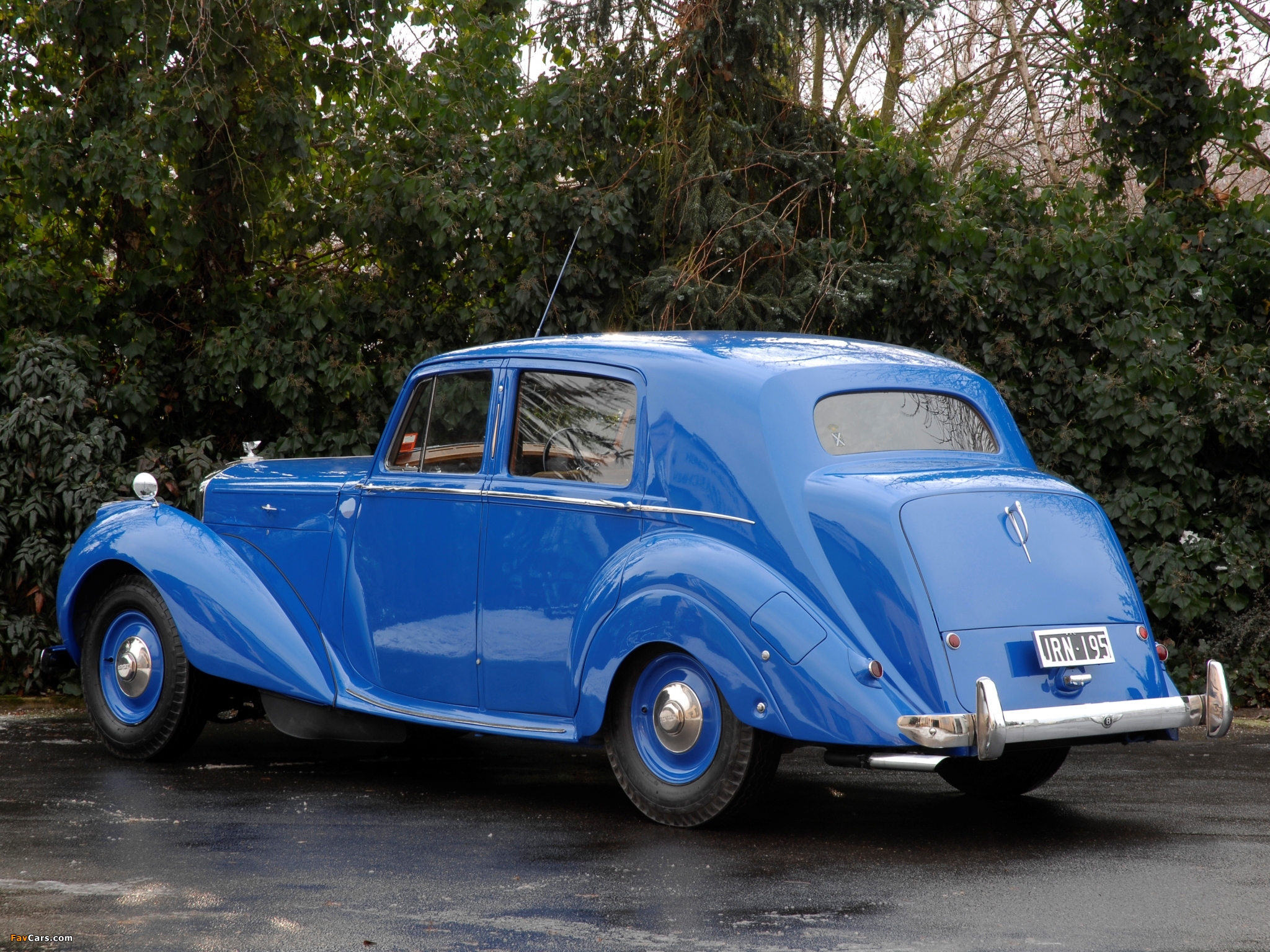 Pictures of Bentley Mark VI Saloon 1946–52 (2048 x 1536)