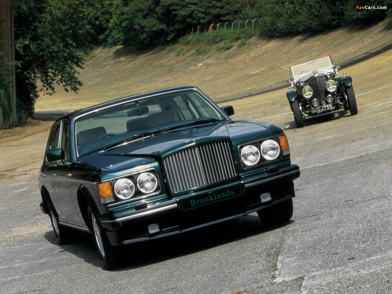 Images of Bentley (1280 x 960)