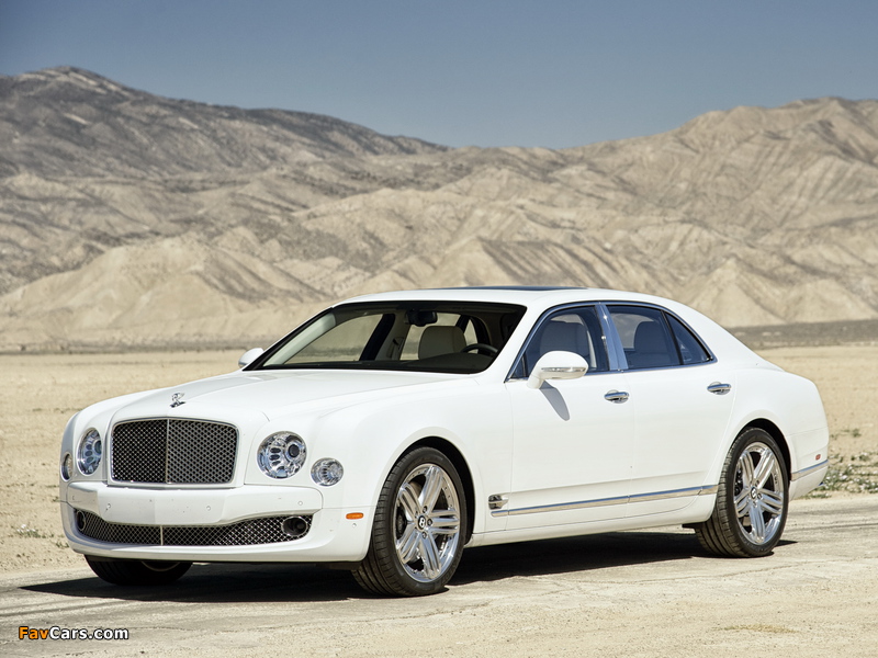 Bentley Mulsanne US-spec 2010 images (800 x 600)
