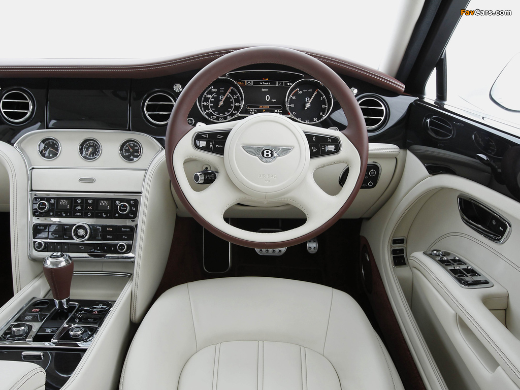 Bentley Mulsanne UK-spec 2010 pictures (1024 x 768)