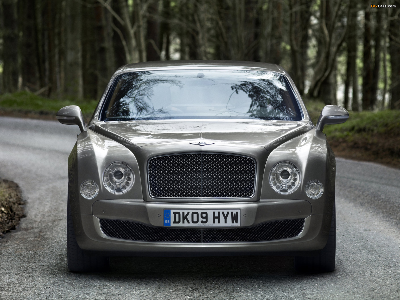 Bentley Mulsanne 2010 pictures (1600 x 1200)