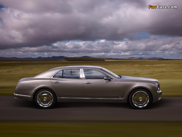 Images of Bentley Mulsanne 2010 (640 x 480)