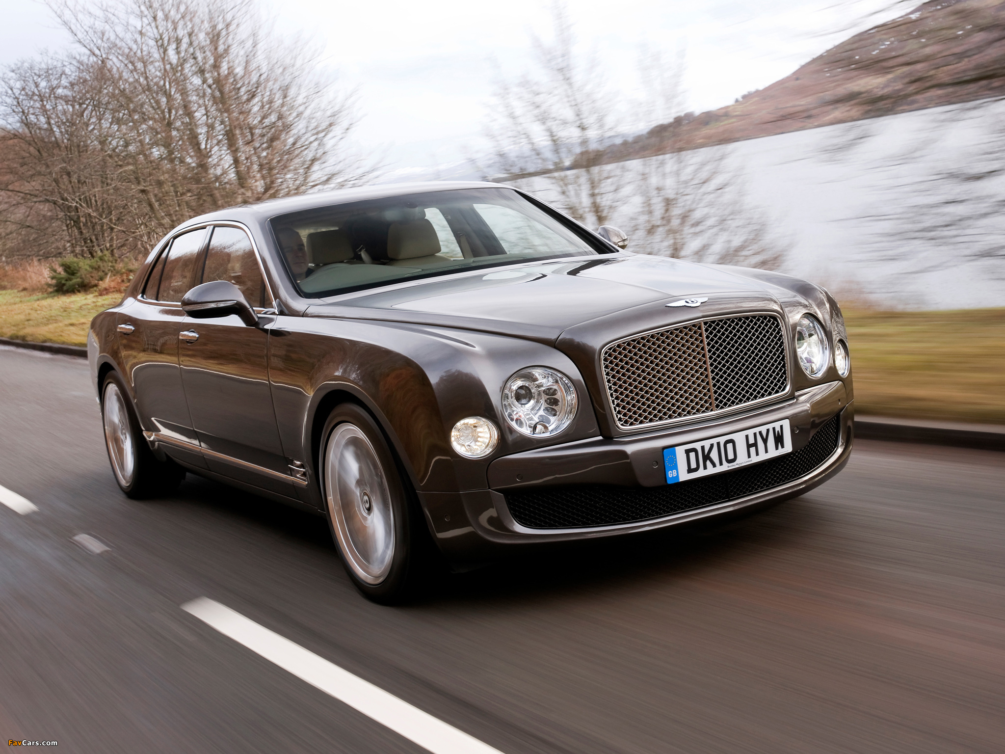 Photos of Bentley Mulsanne UK-spec 2010 (2048 x 1536)