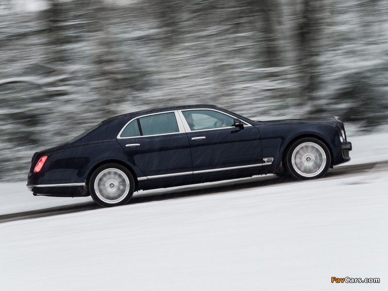 Photos of Bentley Mulsanne The Ultimate Grand Tourer UK-spec 2013 (800 x 600)