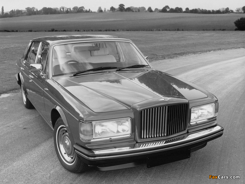 Pictures of Bentley Mulsanne Turbo 1982–85 (800 x 600)