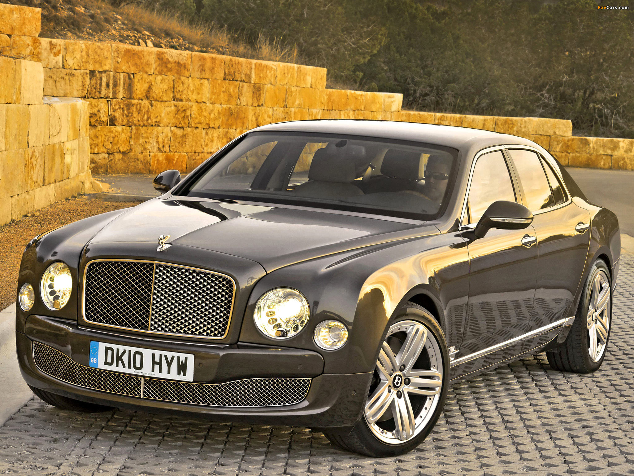 Pictures of Bentley Mulsanne 2010 (2048 x 1536)