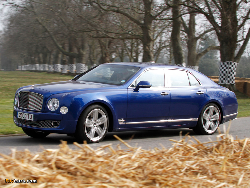 Bentley Mulsanne UK-spec 2010 wallpapers (800 x 600)